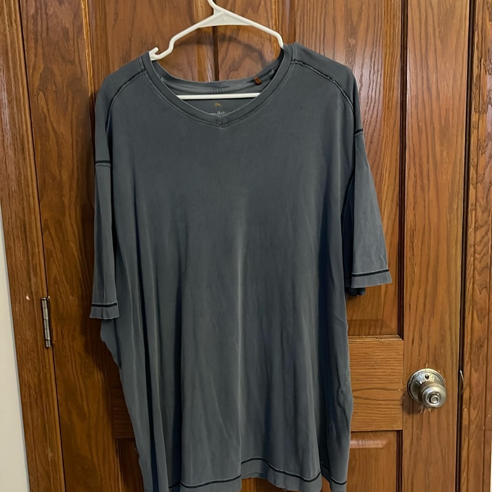 Men’s Tommy Bahama slate blue T-shirt